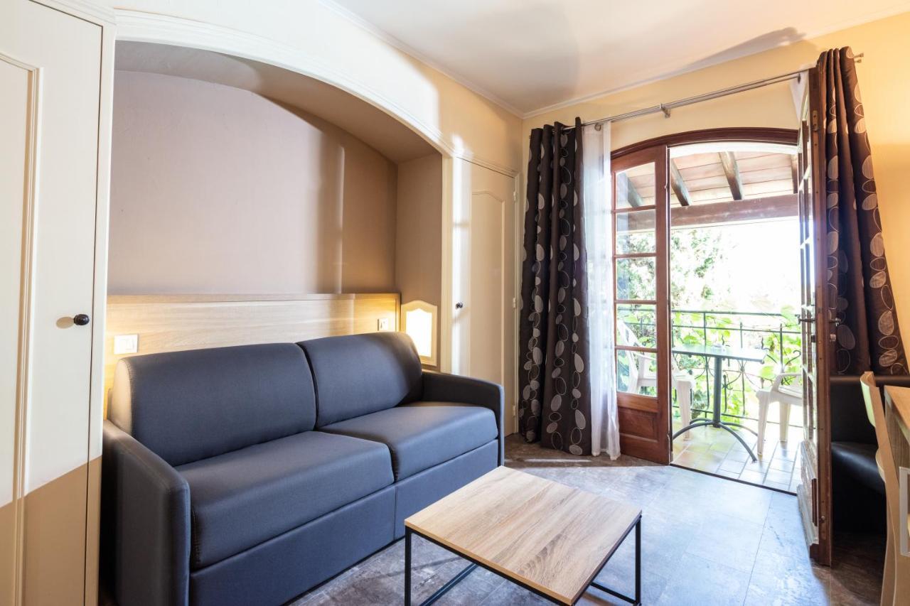 Auberge De La Tour -Appartements- Valros エクステリア 写真