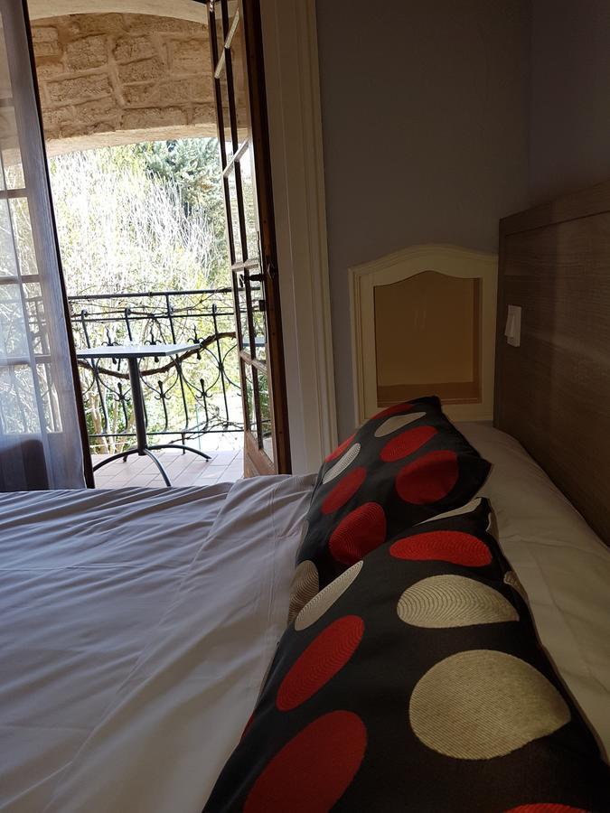 Auberge De La Tour -Appartements- Valros エクステリア 写真